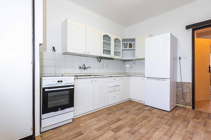 Prodej bytu 3+1 78 m², Březová, Město Touškov