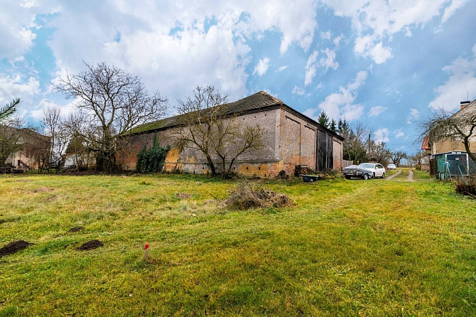 Prodej pozemku bydlení pozemek 1197 m², Mlečice,Rokycany,Plzeňský kraj