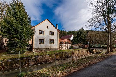 Prodej domu rodinný 250 m² pozemek 4466 m², V Hamru, Rakovník-Rakovník II