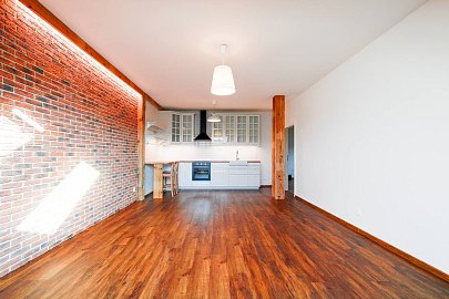Pronájem bytu 2+kk 65 m², Husovo náměstí, Rakovník-Rakovník I