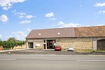 Pronájem komerčních prostor ostatní 340 m², Dolní Beřkovice-Vliněves